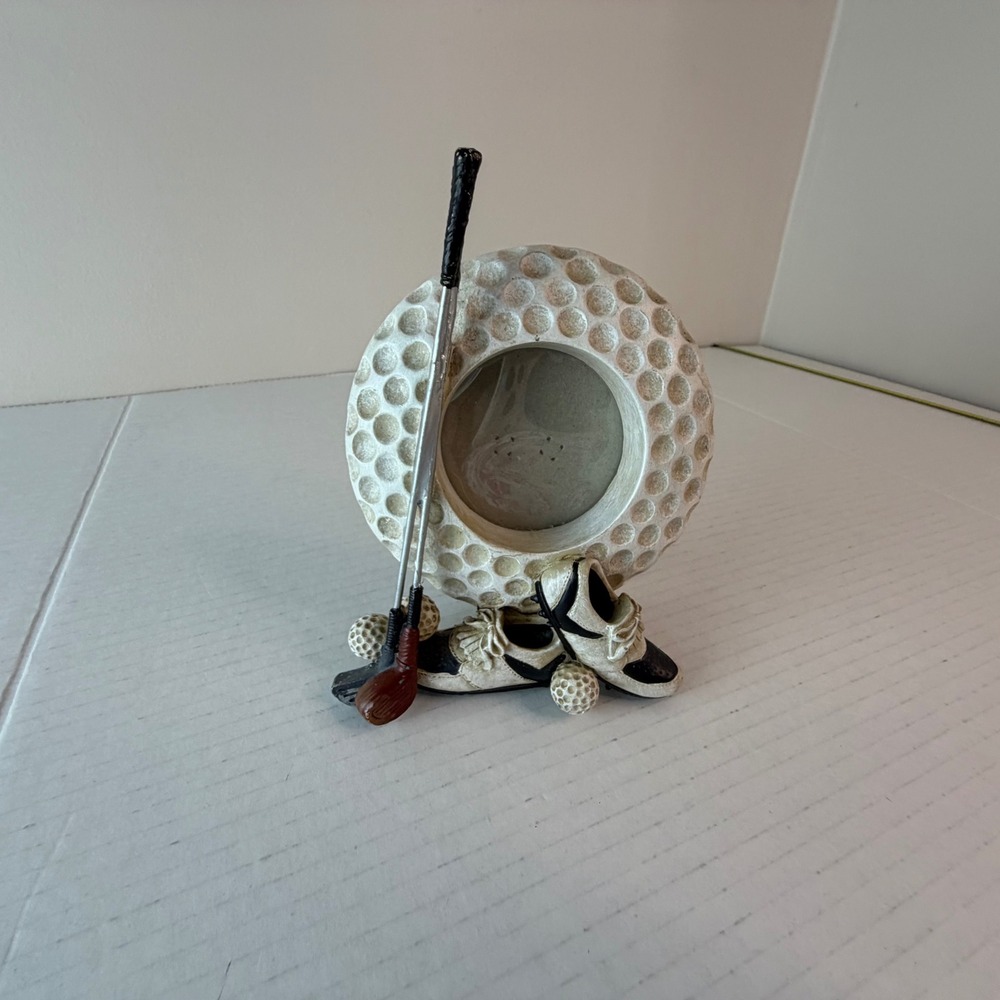 Golf Theme Picture Frame Round Holds 3"x3" Picture Stand & Clasps Dad Sporty